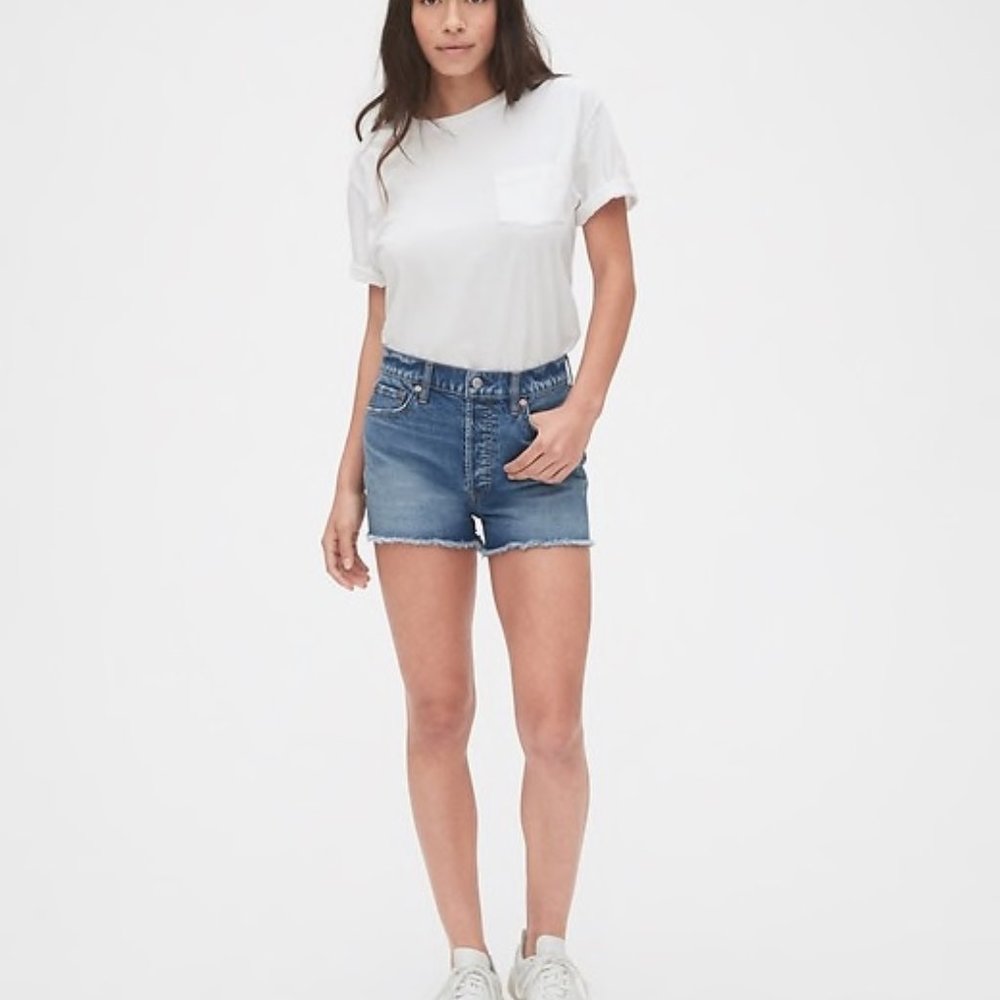 Gap High Rise Cheeky Denim Shorts with Raw Hem NWT - Picture 4 of 10